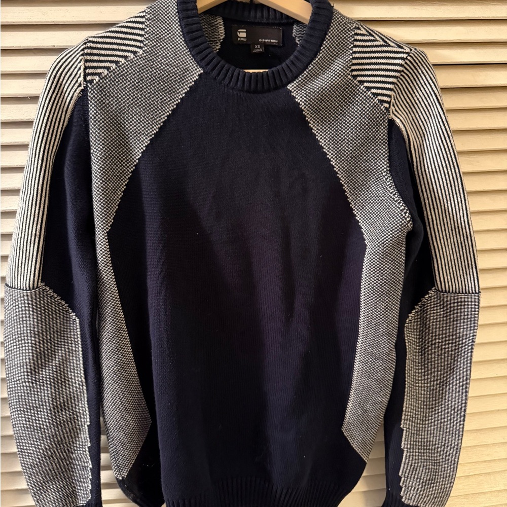 G-Star Men's Black and Gray Crewneck Sweater